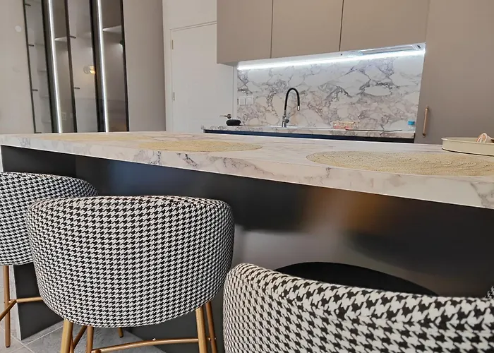 студио водолей アパート オブゾー