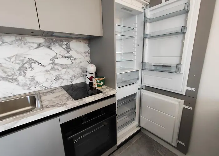 студио водолей アパート オブゾー